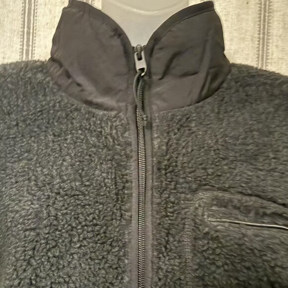 The North Face Women's Plus Extreme Pile Jacket Black 2X - Picture 4 of 11